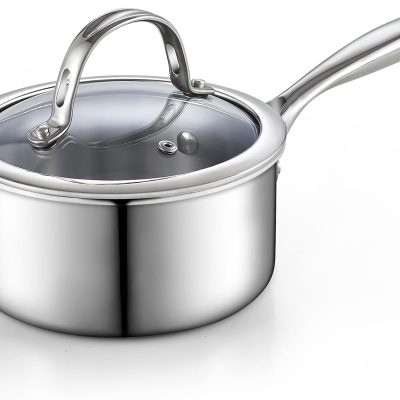 Enamel-on-steel stockpot with lid