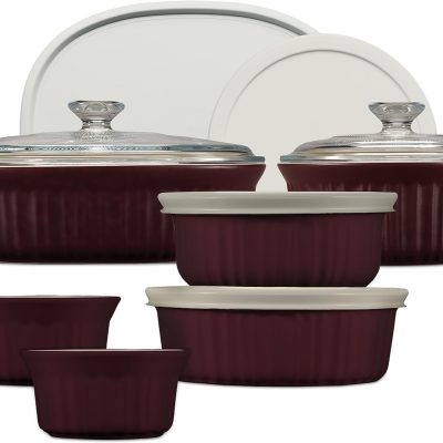 Ceramic baking dish set with lid